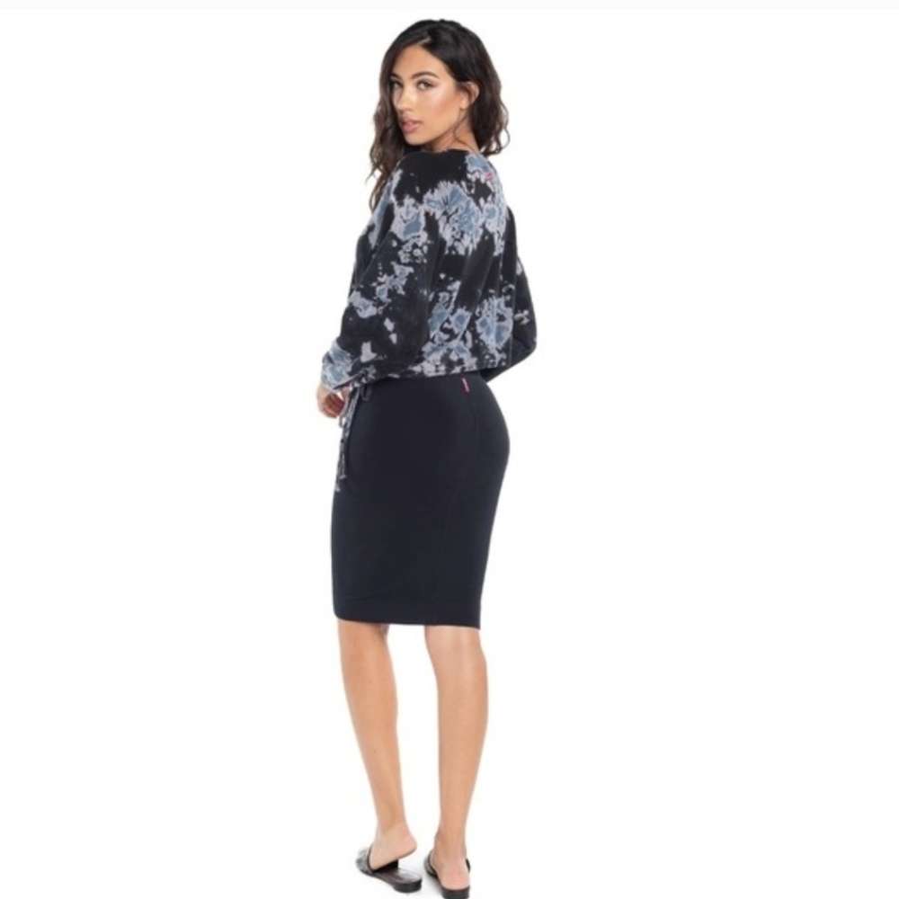 Hard Tail black stretch pencil skirt small